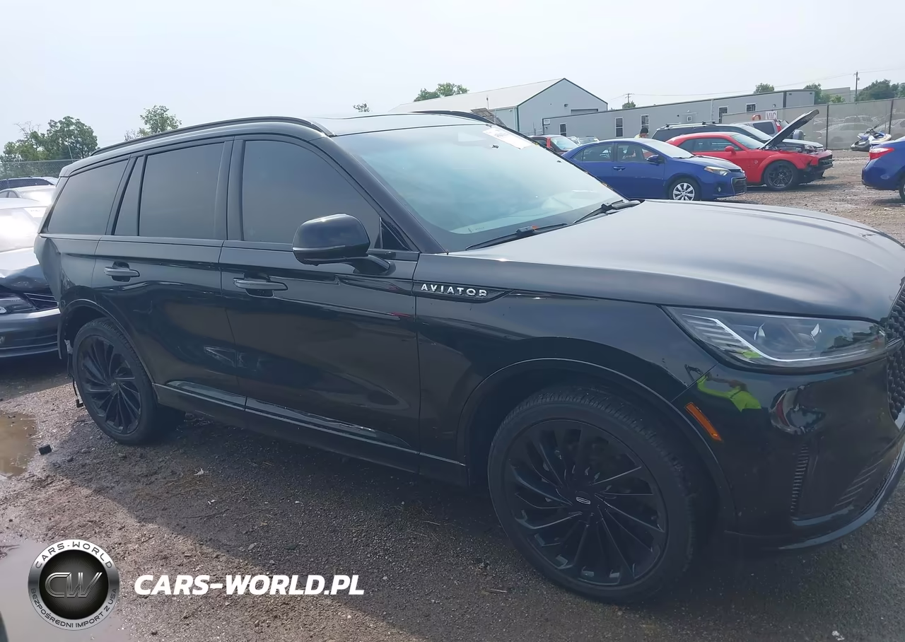 2025 Lincoln Aviator Reserve VIN:5LM5J7XC7SGL12007 - 14