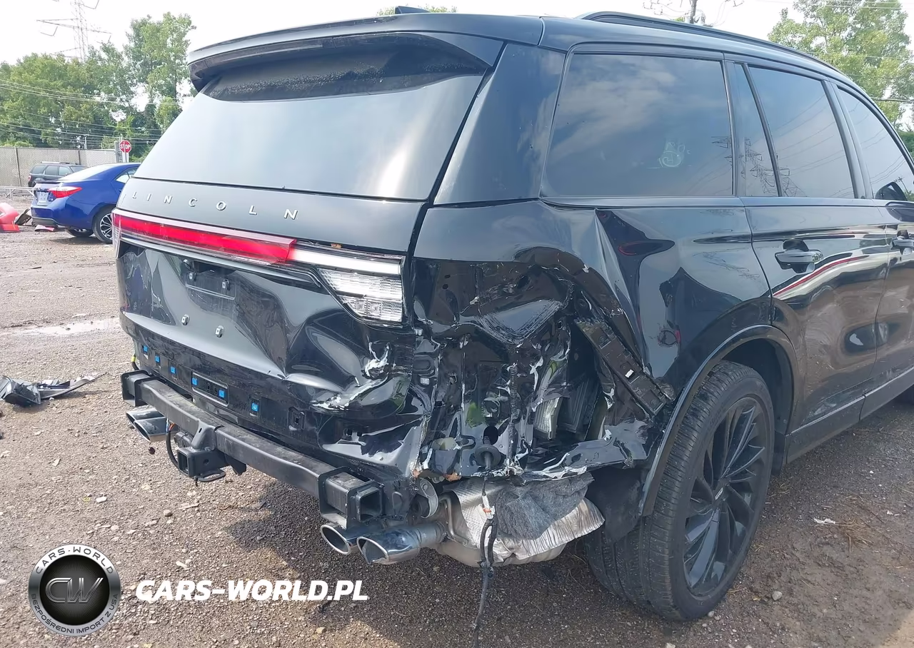 2025 Lincoln Aviator Reserve VIN:5LM5J7XC7SGL12007 - 18