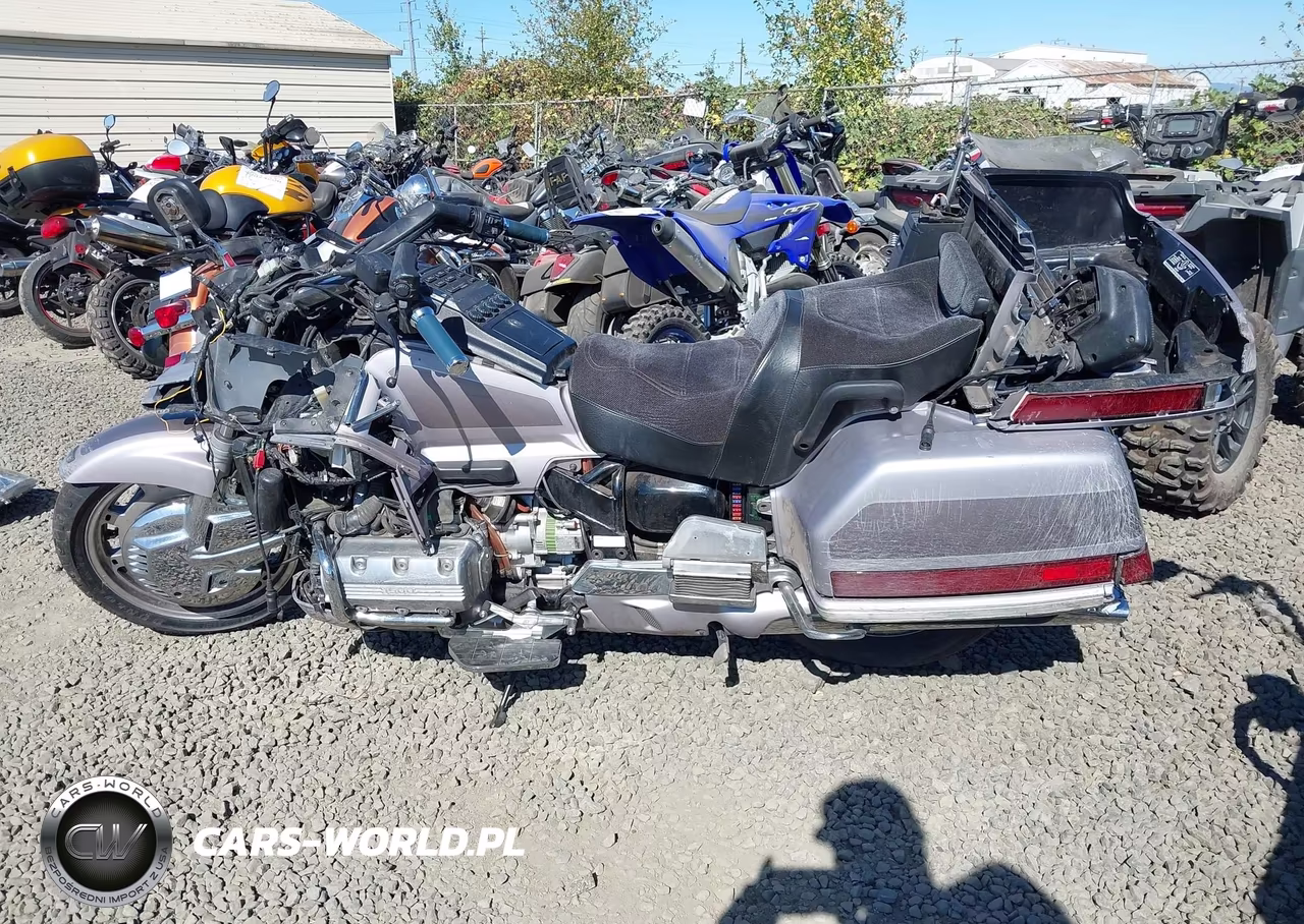 1998 Honda Gl1500 Se VIN:1HFSC2238WA003868 - 13