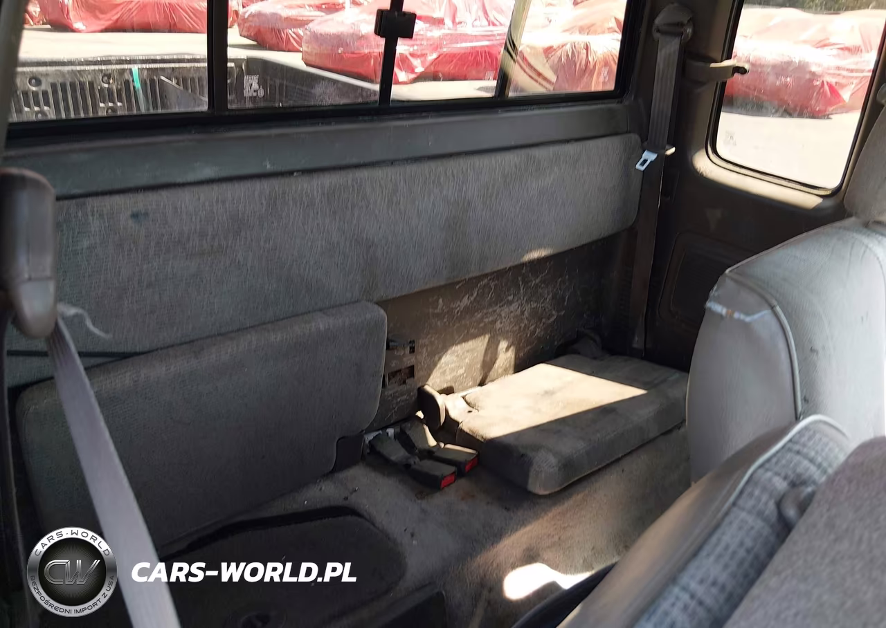 1998 Toyota Tacoma VIN:4TAVL52N6WZ016982 - 8