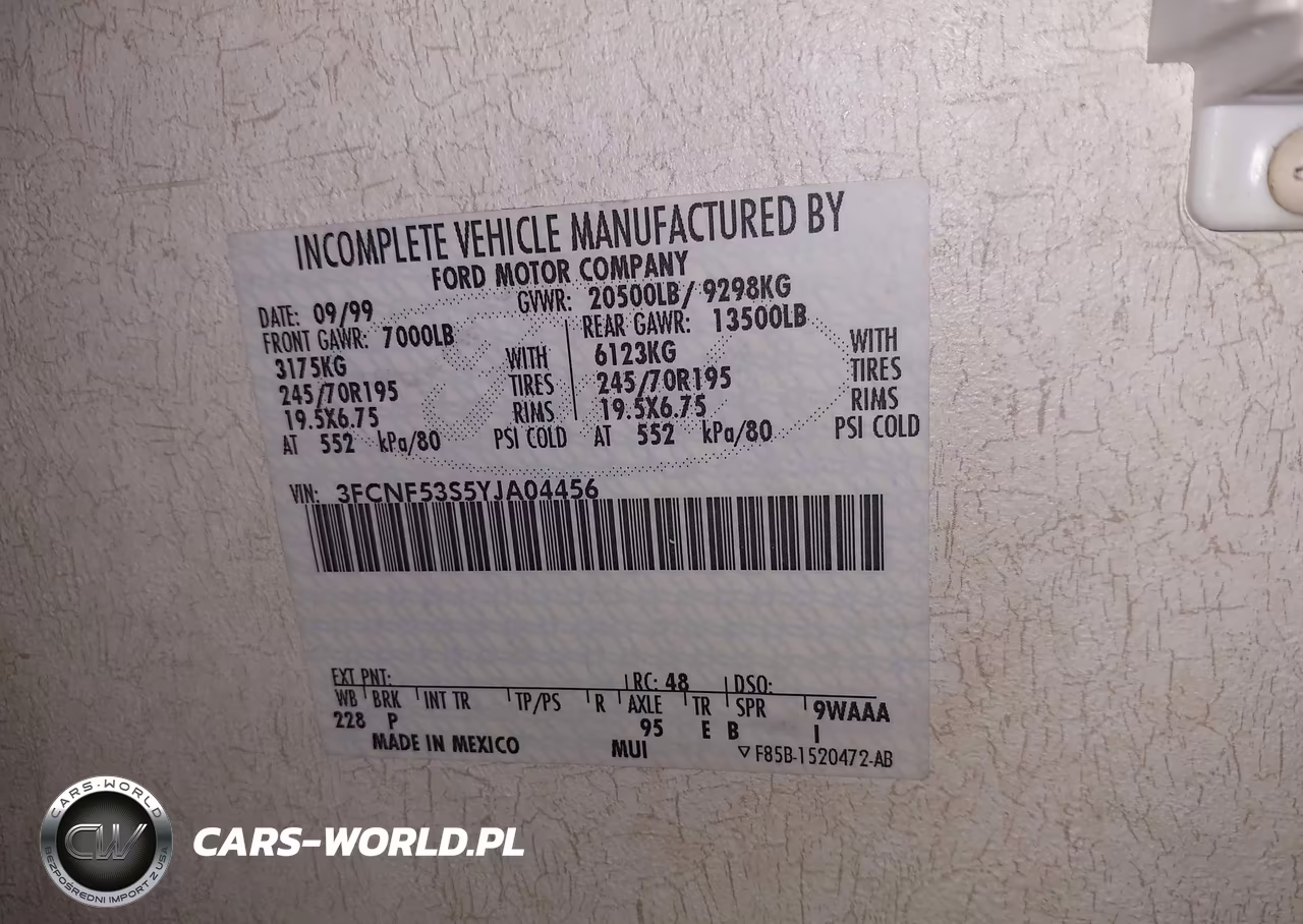 2000 Ford F550 Super Duty Stripped Chass VIN:3FCNF53S5YJA04456 - 9
