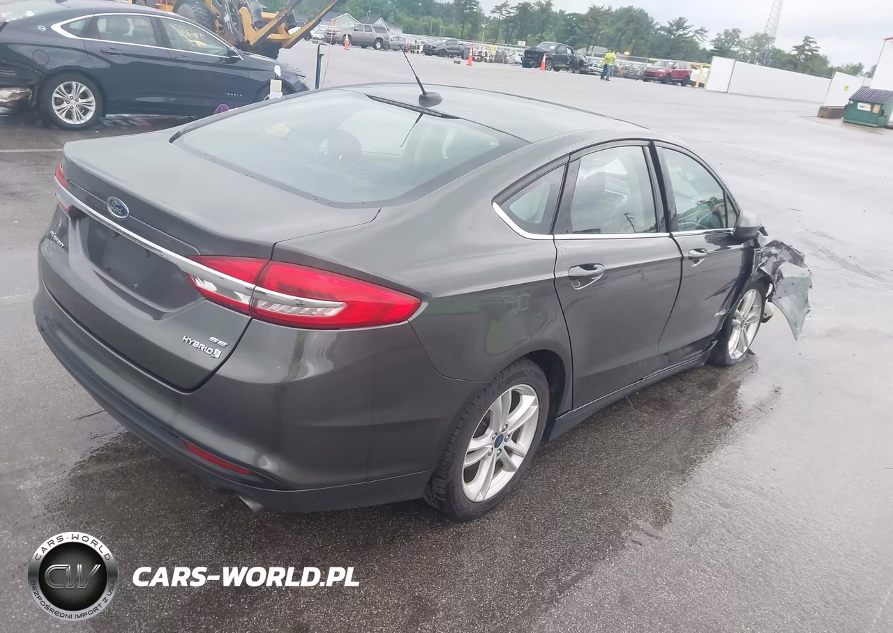2018 Ford Fusion Hybrid Se VIN:3FA6P0LU1JR155264 - 4