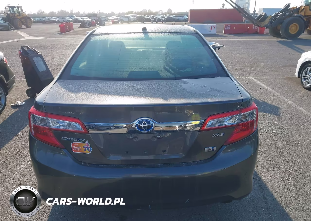2014 Toyota Camry Hybrid Xle VIN:4T1BD1FK9EU126008 - 16