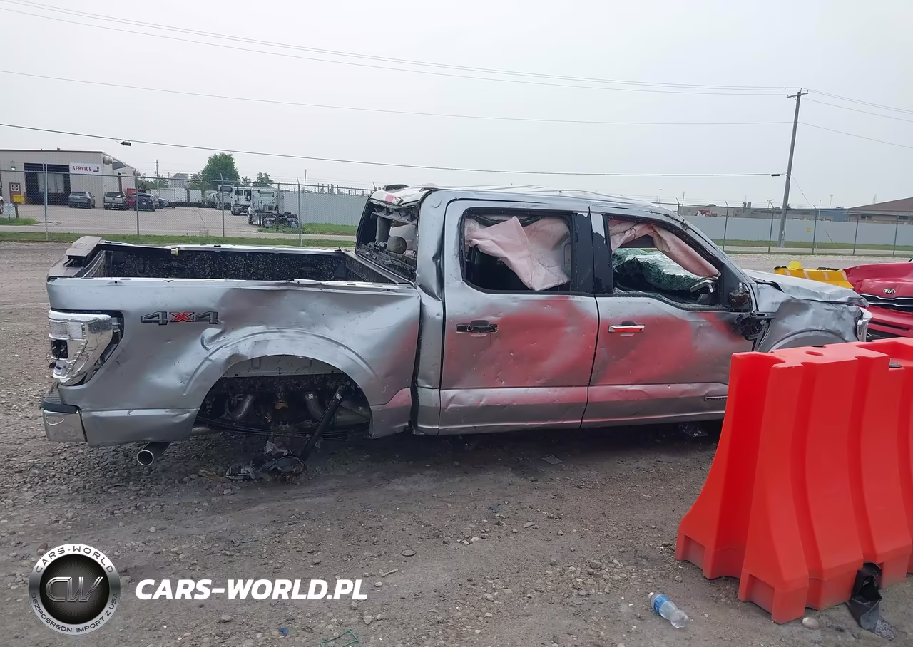 2023 Ford F-150 Xlt VIN:1FTFW1ED4PFD21248 - 13