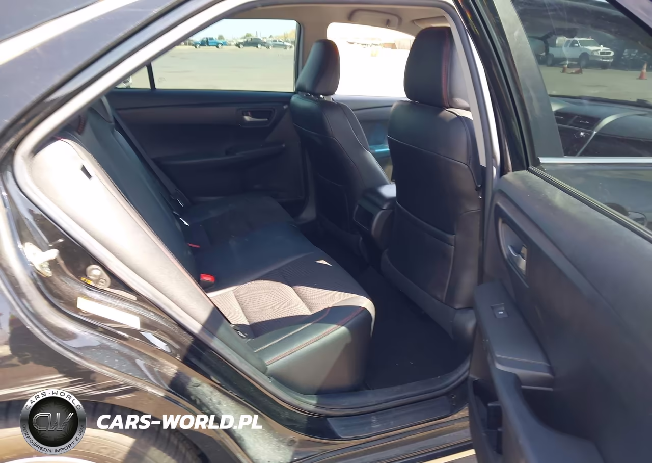2016 Toyota Camry Hybrid Se VIN:4T1BD1FK4GU200728 - 8