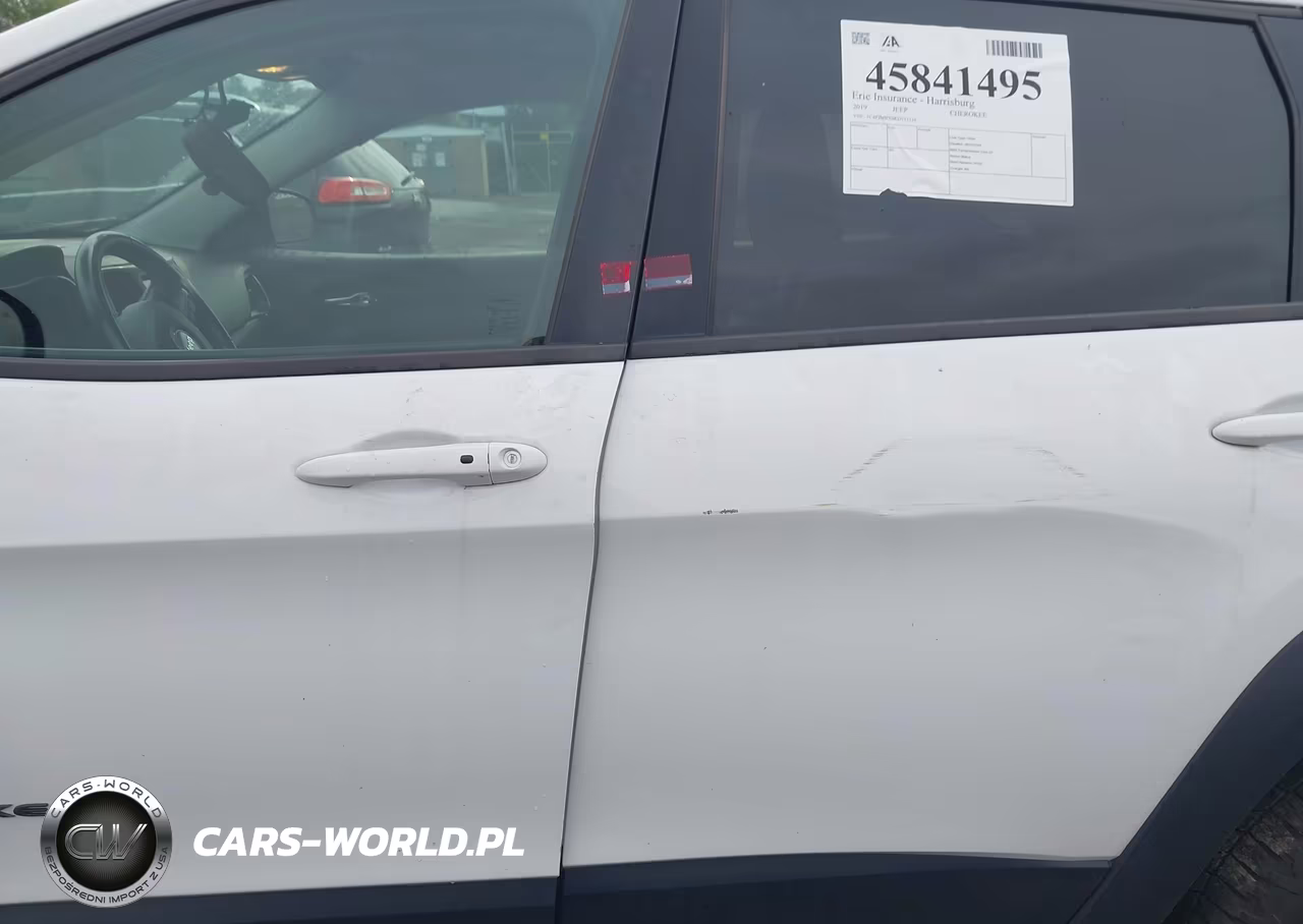2019 Jeep Cherokee Trailhawk Elite 4X4 VIN:1C4PJMBX0KD113116 - 14