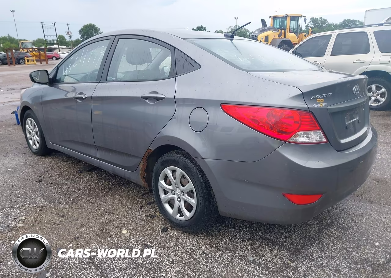 2014 Hyundai Accent Gls VIN:KMHCT4AE0EU674697 - 3