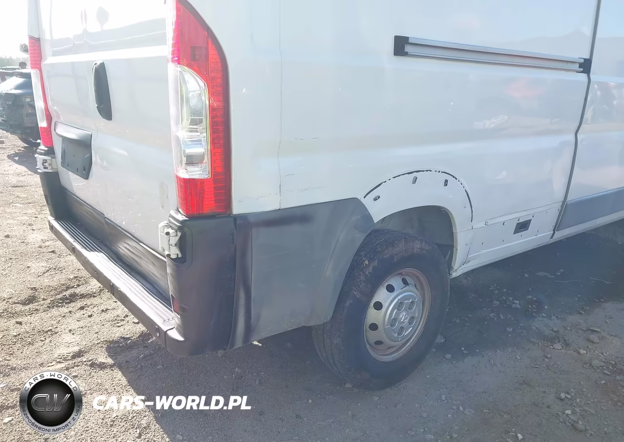2016 Ram Promaster 2500 High Roof VIN:3C6TRVDG4GE114499 - 18