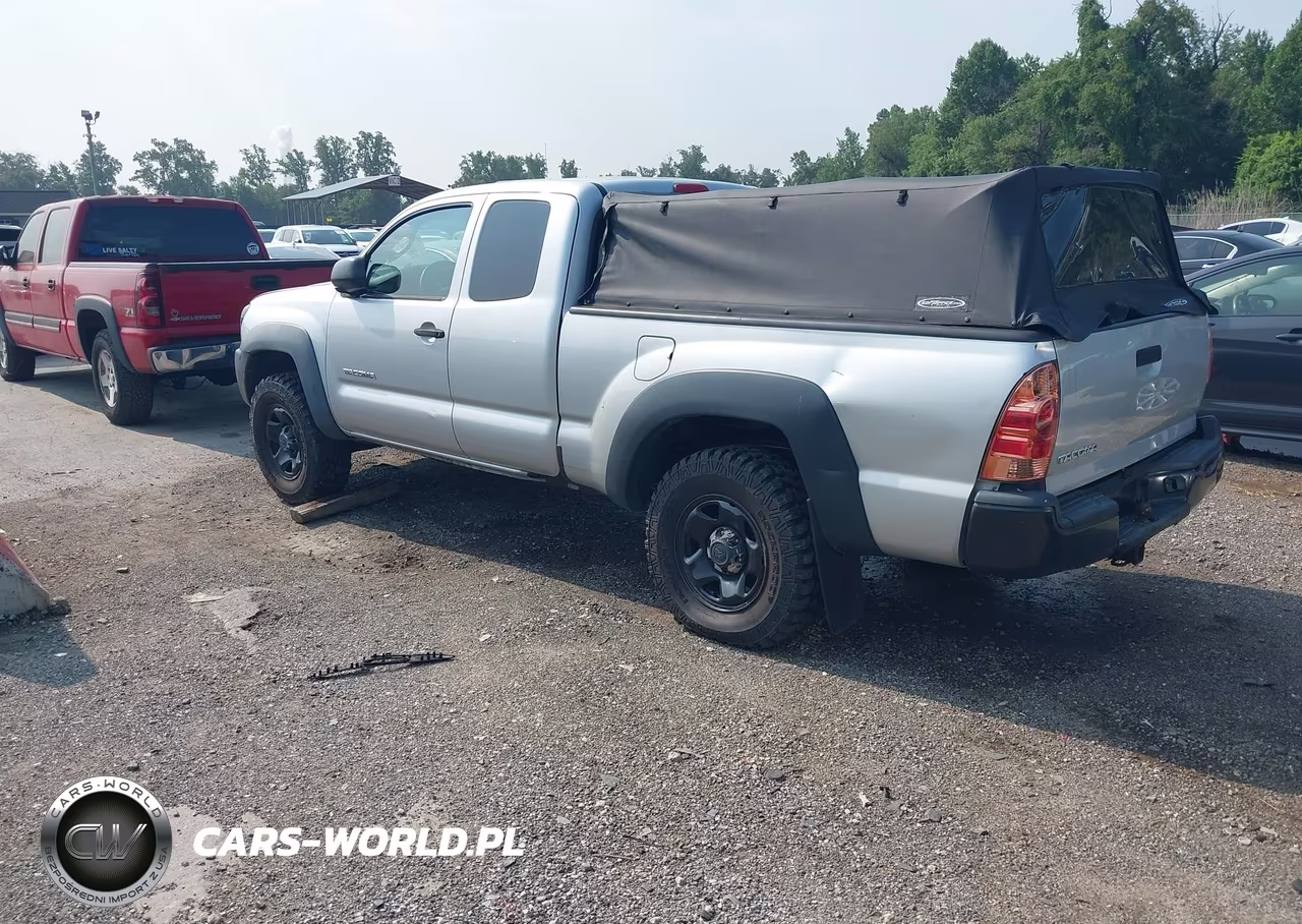 2006 Toyota Tacoma VIN:5TEUX42N16Z245623 - 3