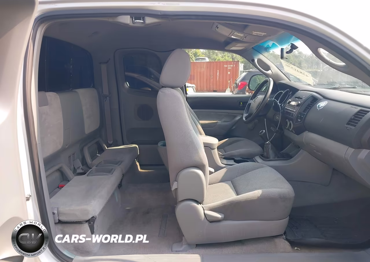 2006 Toyota Tacoma VIN:5TEUX42N16Z245623 - 8