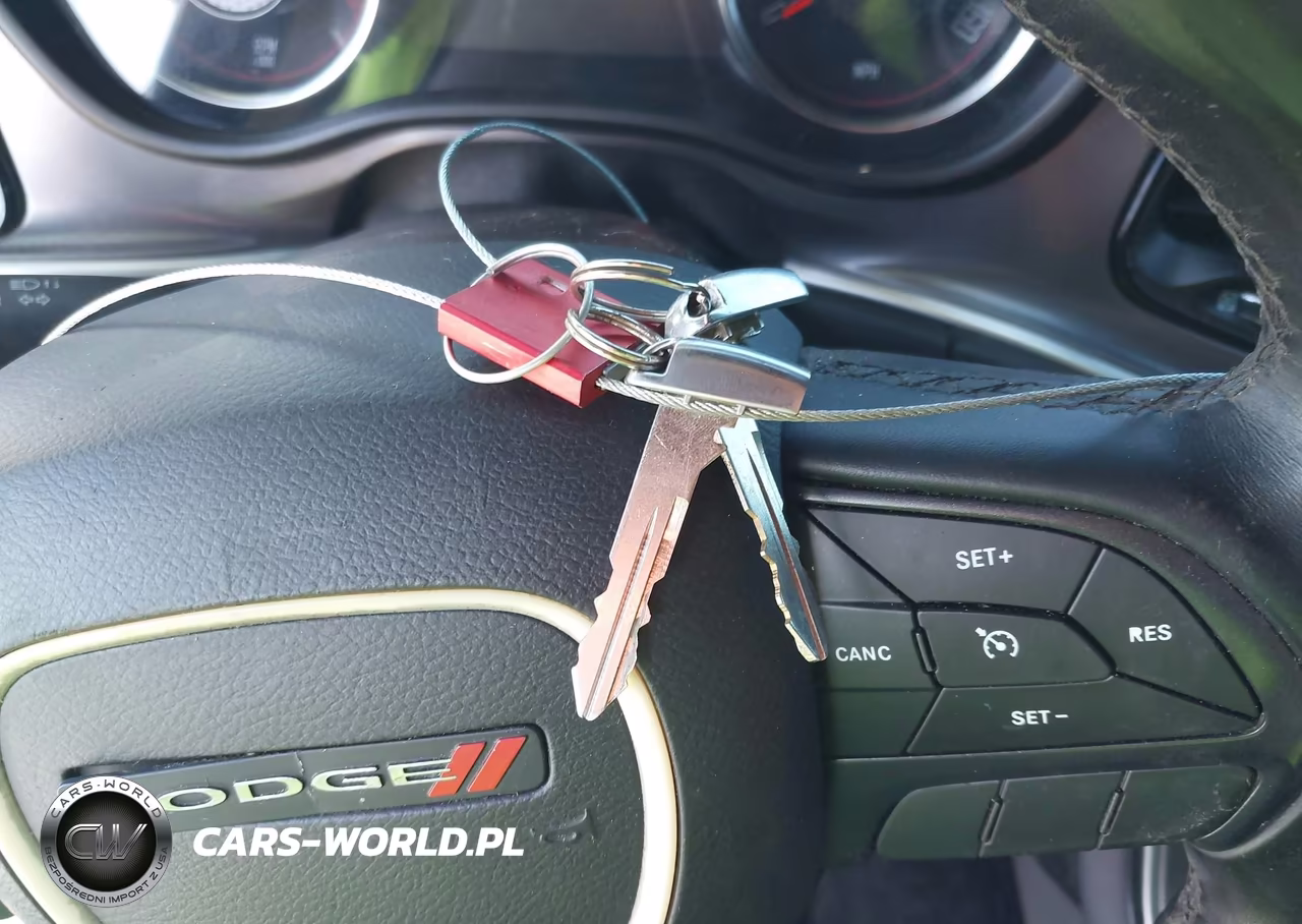 2019 Dodge Challenger Sxt VIN:2C3CDZAG2KH744610 - 11