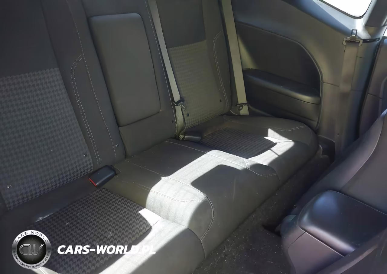 2019 Dodge Challenger Sxt VIN:2C3CDZAG2KH744610 - 8