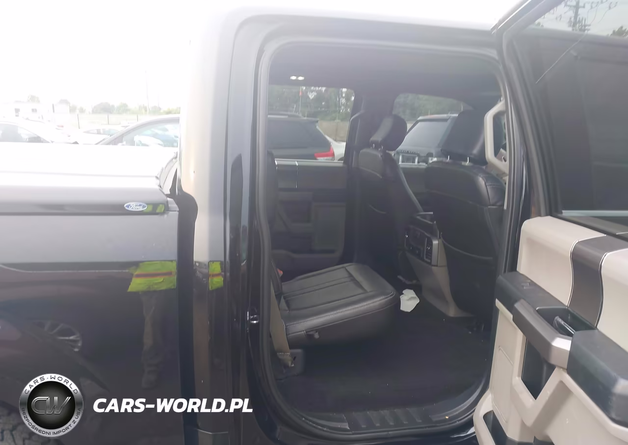2019 Ford F-150 Xlt VIN:1FTEW1E46KKE31083 - 8
