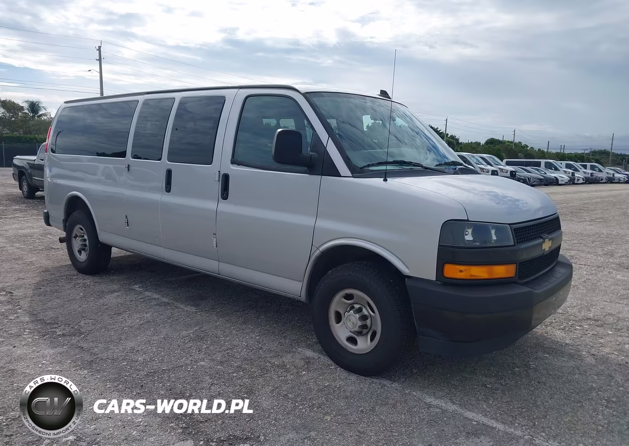 2023 Chevrolet Express Passenger Rwd 3500 Extended Wheelbase Ls – zdjęcie 1 z 16