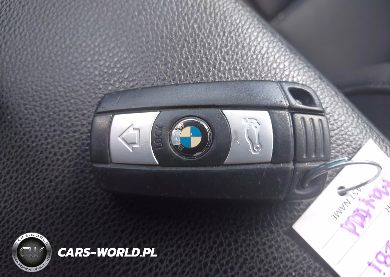 2010 BMW 328I VIN:WBAWB3C57APU90097 - 11