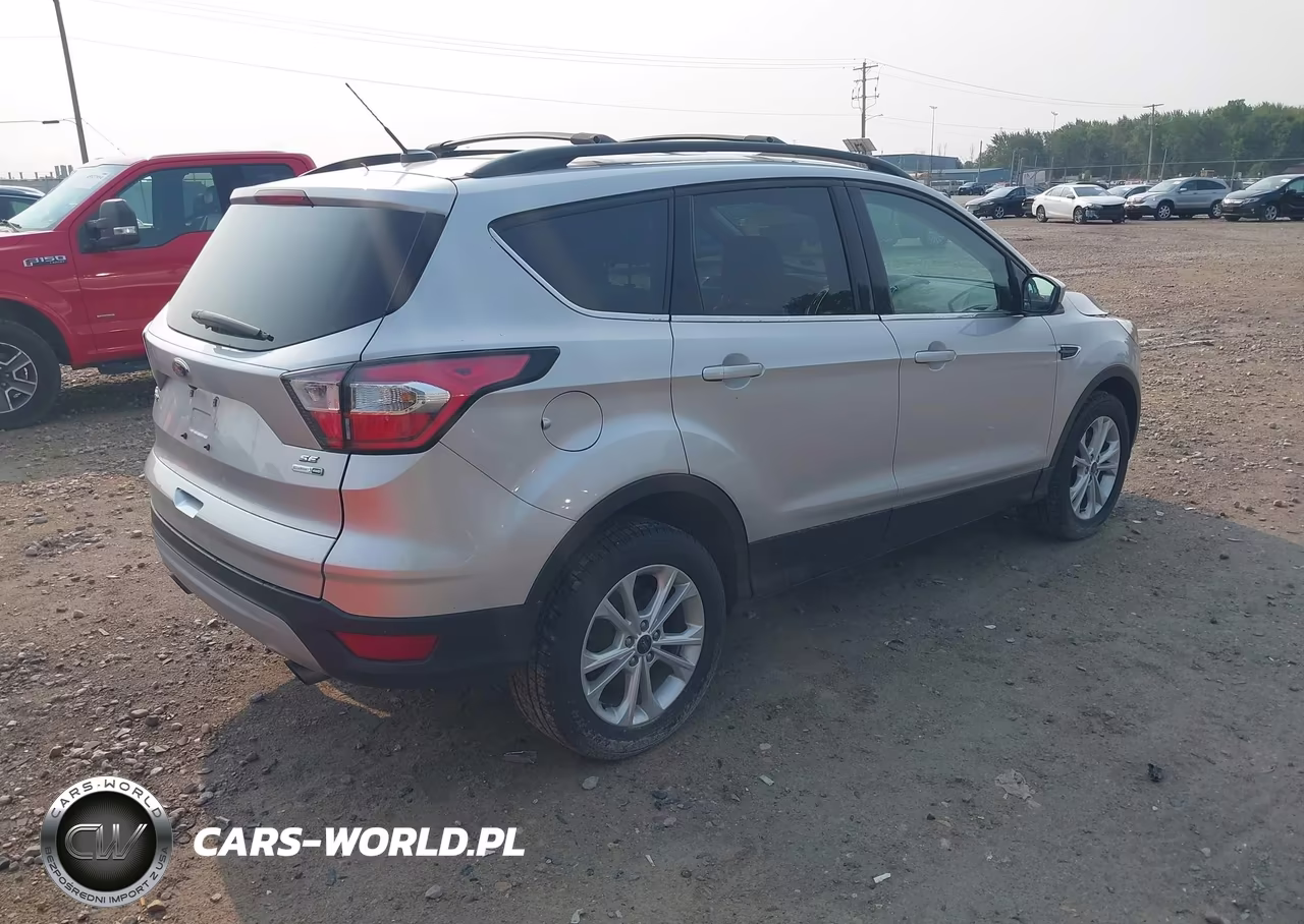 2017 Ford Escape Se VIN:1FMCU9G98HUA30969 - 4