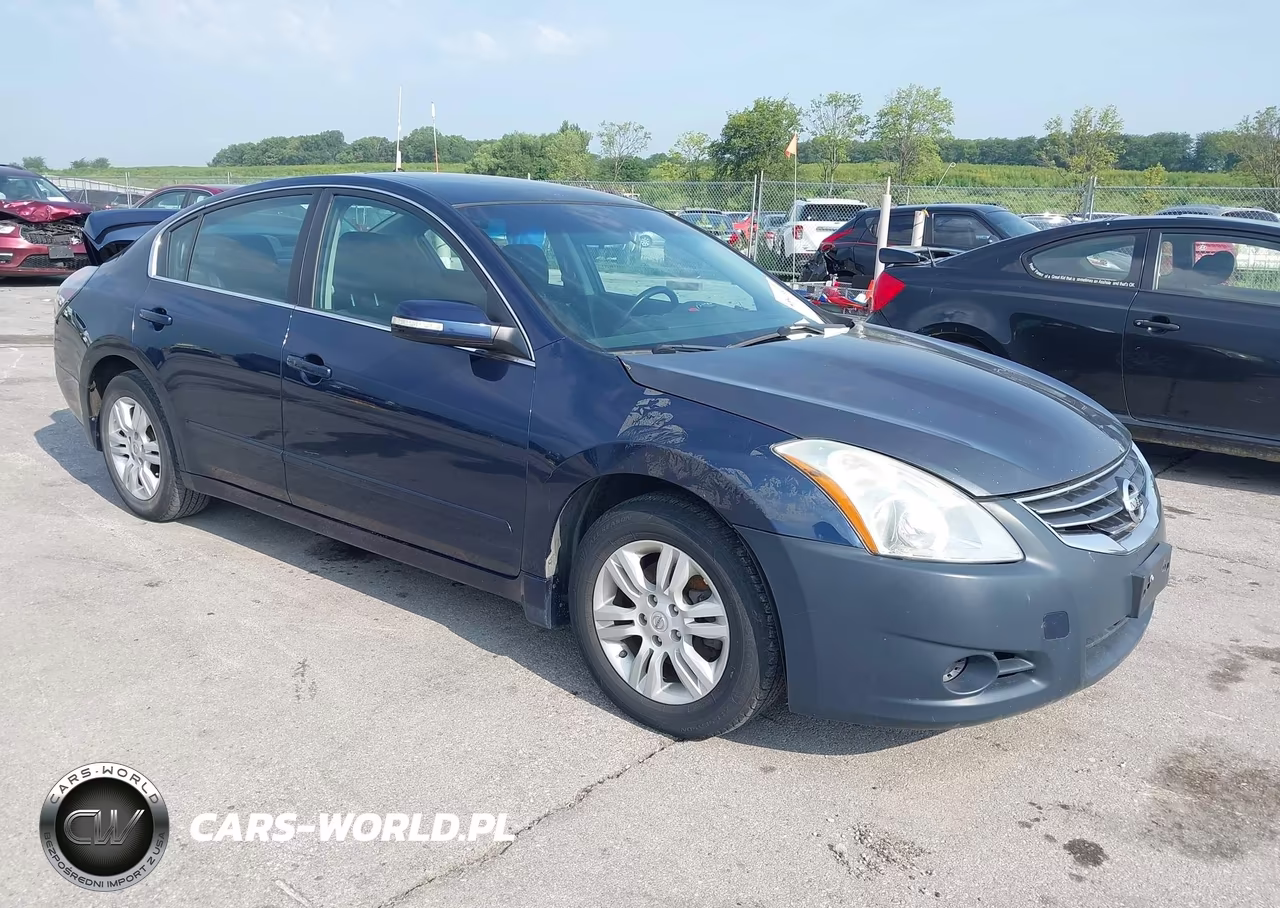 2011 Nissan Altima Base