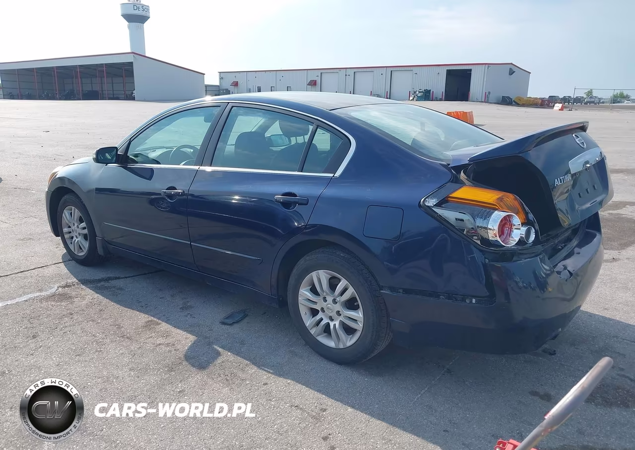 2011 Nissan Altima Base VIN:1N4AL2AP8BC123779 - 3