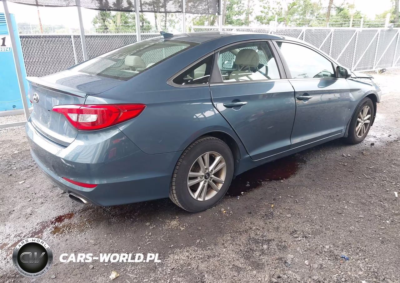2015 Hyundai Sonata Se VIN:5NPE24AF1FH217420 - 4