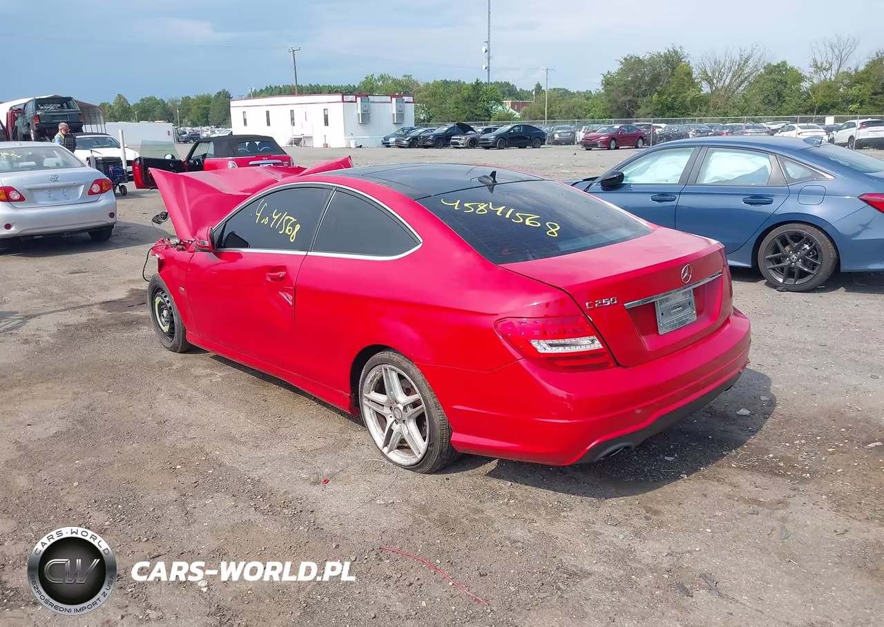 2012 Mercedes-Benz C 250 VIN:WDDGJ4HB9CF745958 - 3