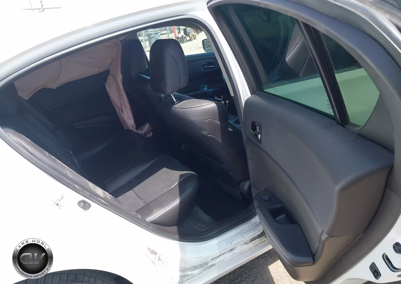 2013 Acura Ilx 2.0L VIN:19VDE1F75DE011191 - 8