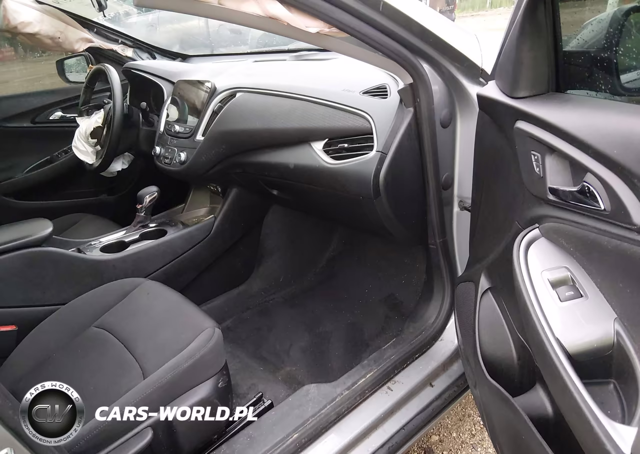 2024 Chevrolet Malibu Fwd Rs VIN:1G1ZG5ST5RF138286 - 5