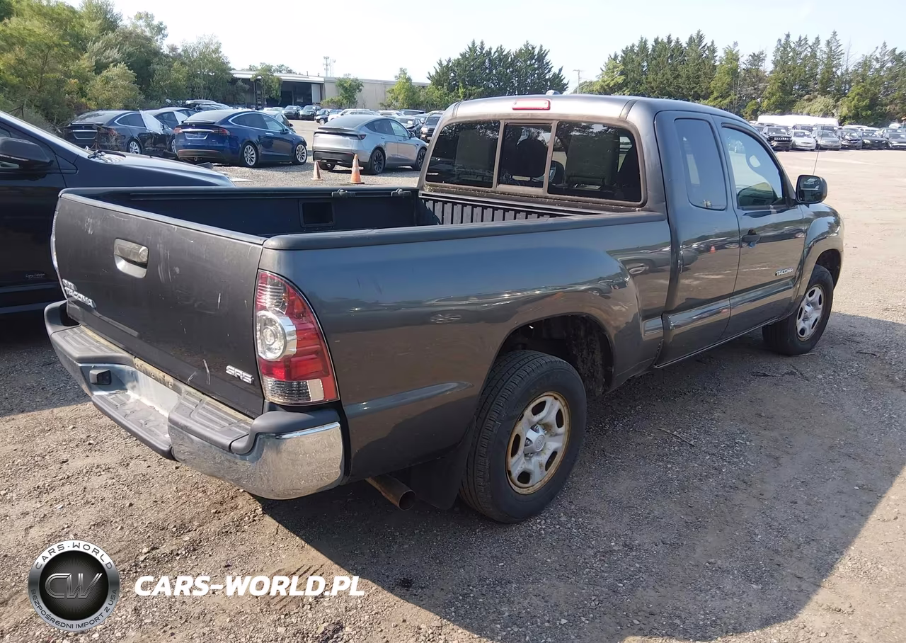 2010 Toyota Tacoma VIN:5TETX4CN0AZ742505 - 4