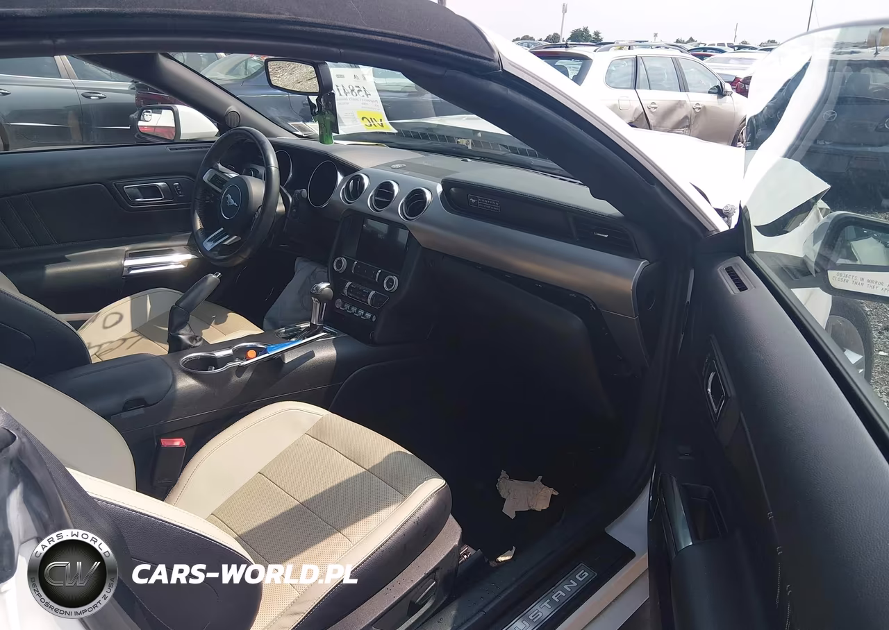 2020 Ford Mustang Ecoboost Premium VIN:1FATP8UH5L5149136 - 5
