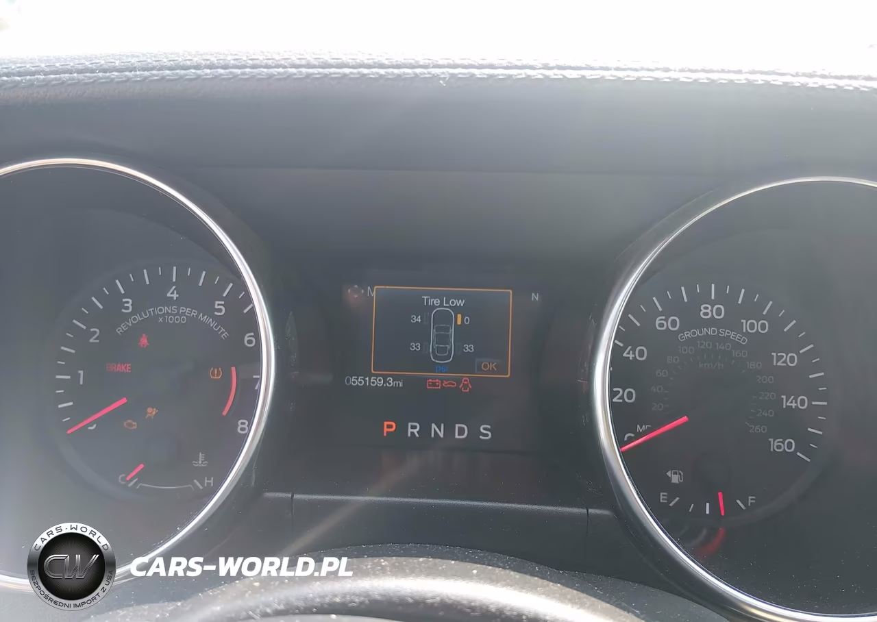 2020 Ford Mustang Ecoboost Premium VIN:1FATP8UH5L5149136 - 7