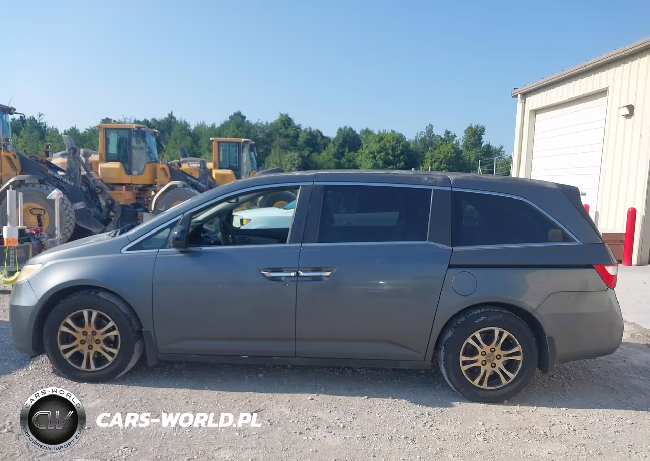 2011 Honda Odyssey Ex-L VIN:5FNRL5H68BB020151 - 14