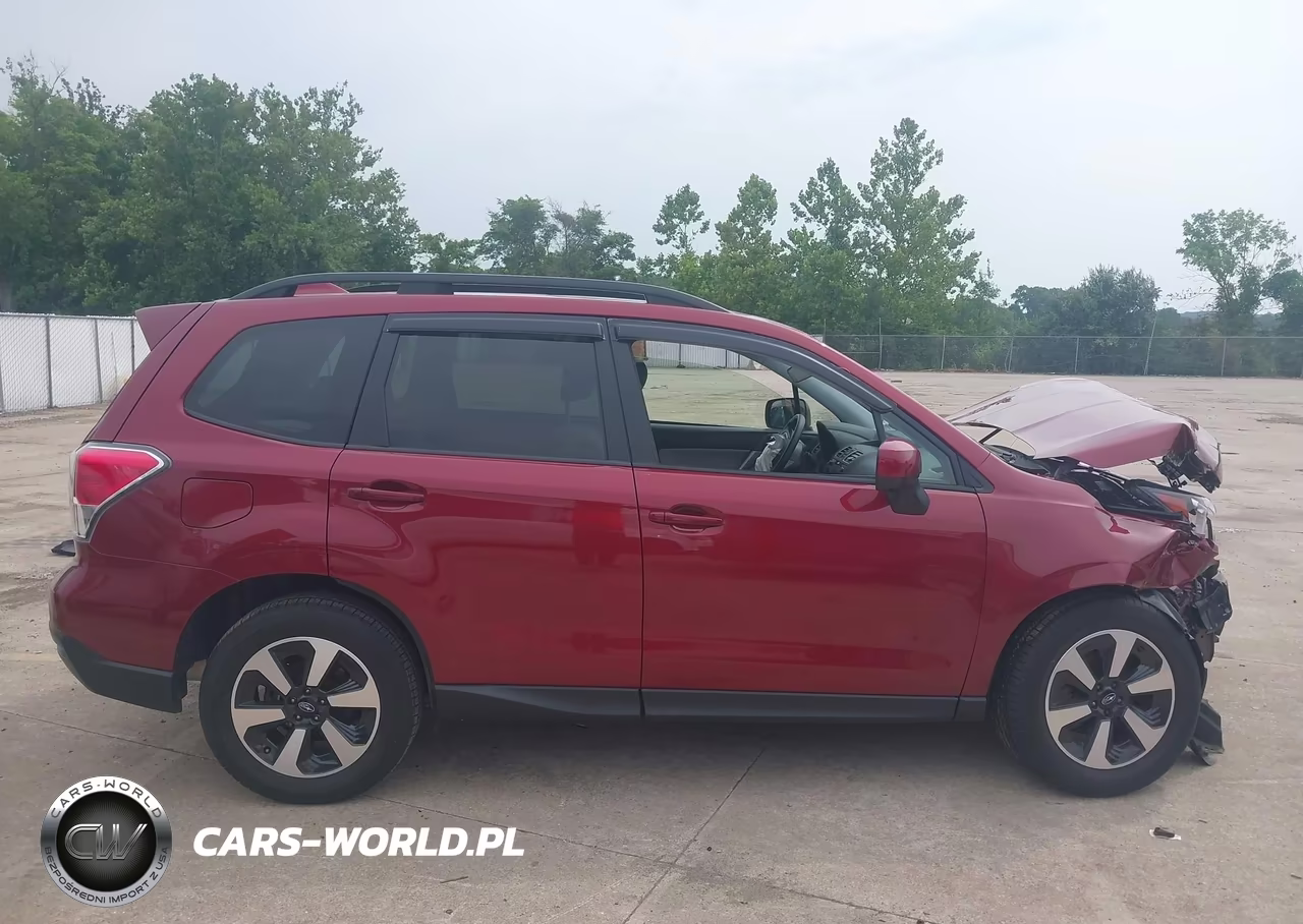 2018 Subaru Forester 2.5I Premium VIN:JF2SJADCXJH578918 - 14