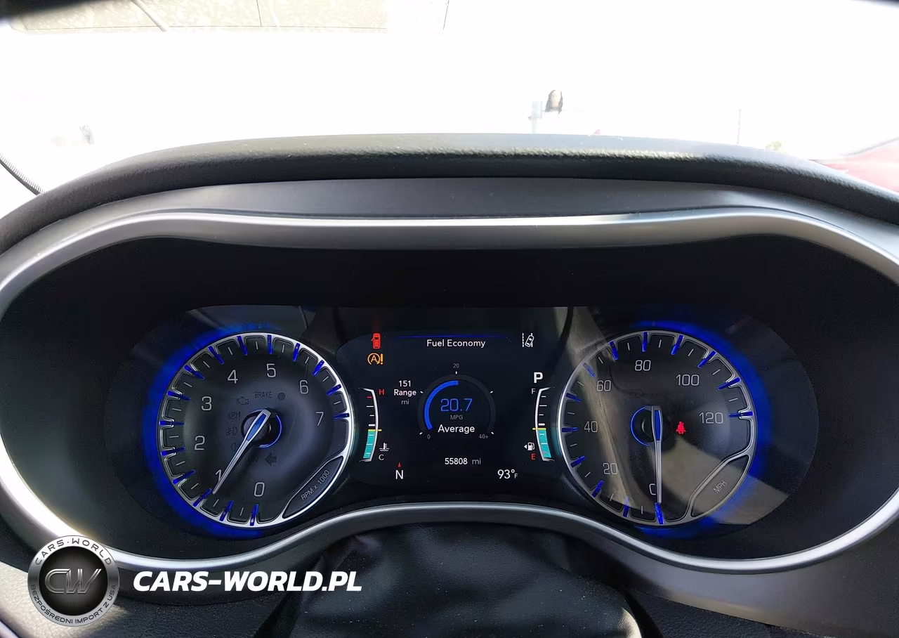 2024 Chrysler Pacifica Touring L VIN:2C4RC1BG1RR179716 - 7