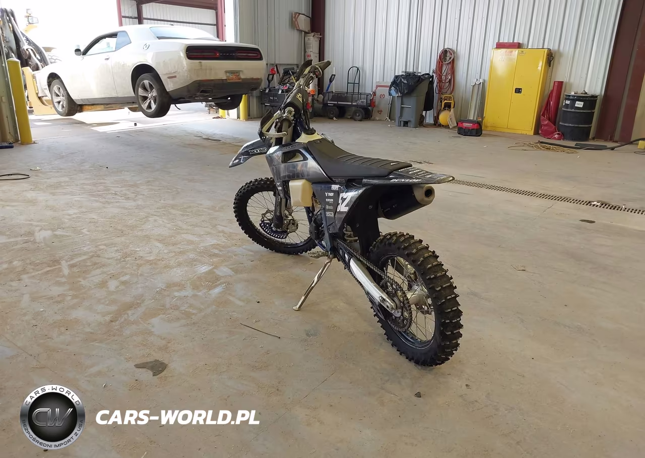 2025 Husqvarna Fx 350 VIN:VBKUCP438SM236461 - 3