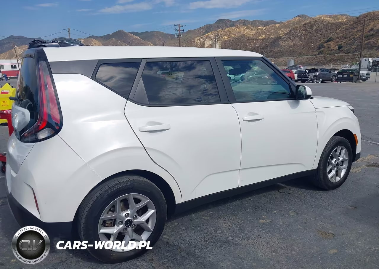 2024 Kia Soul Lx VIN:KNDJ23AU3R7230024 - 13