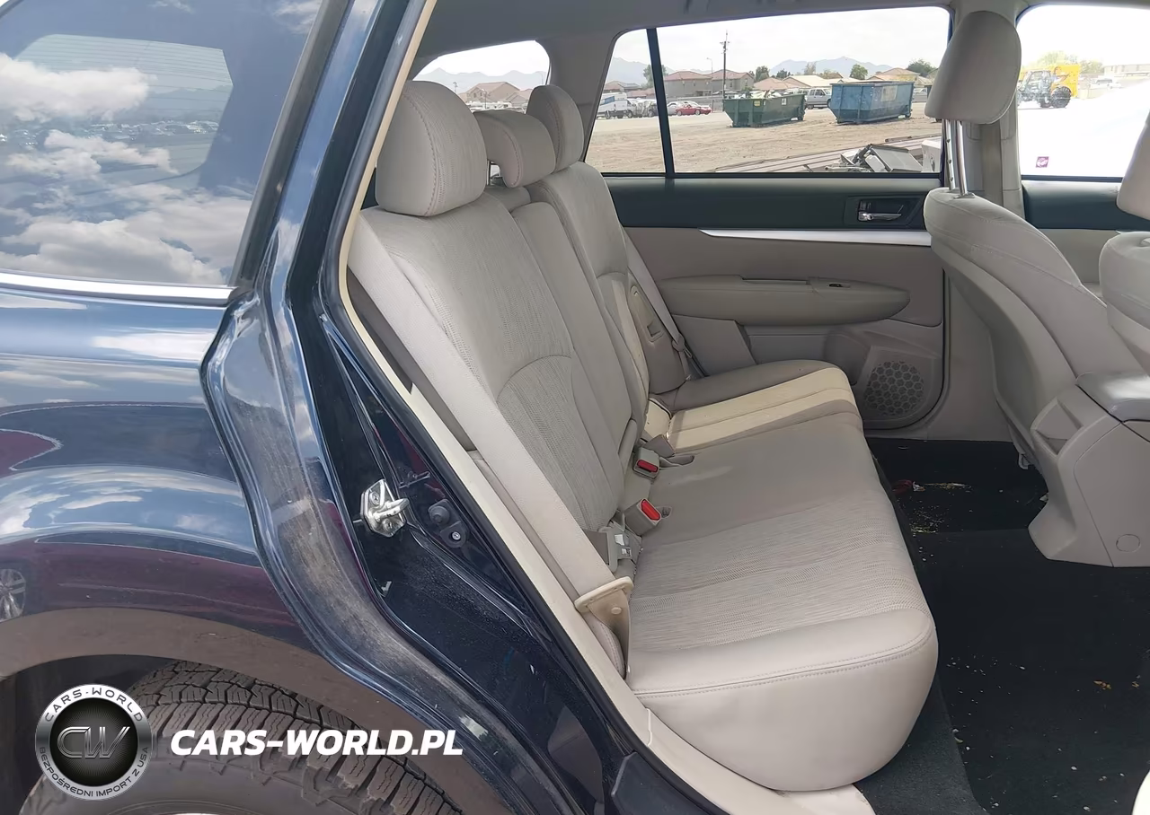 2013 Subaru Outback 2.5I Premium VIN:4S4BRBCC3D3318680 - 8