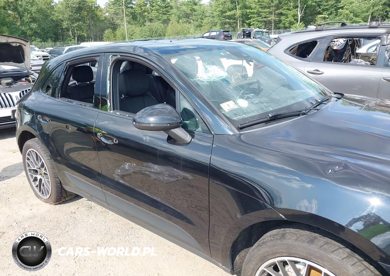 2017 Porsche Macan S VIN:WP1AB2A58HLB10386 - 19
