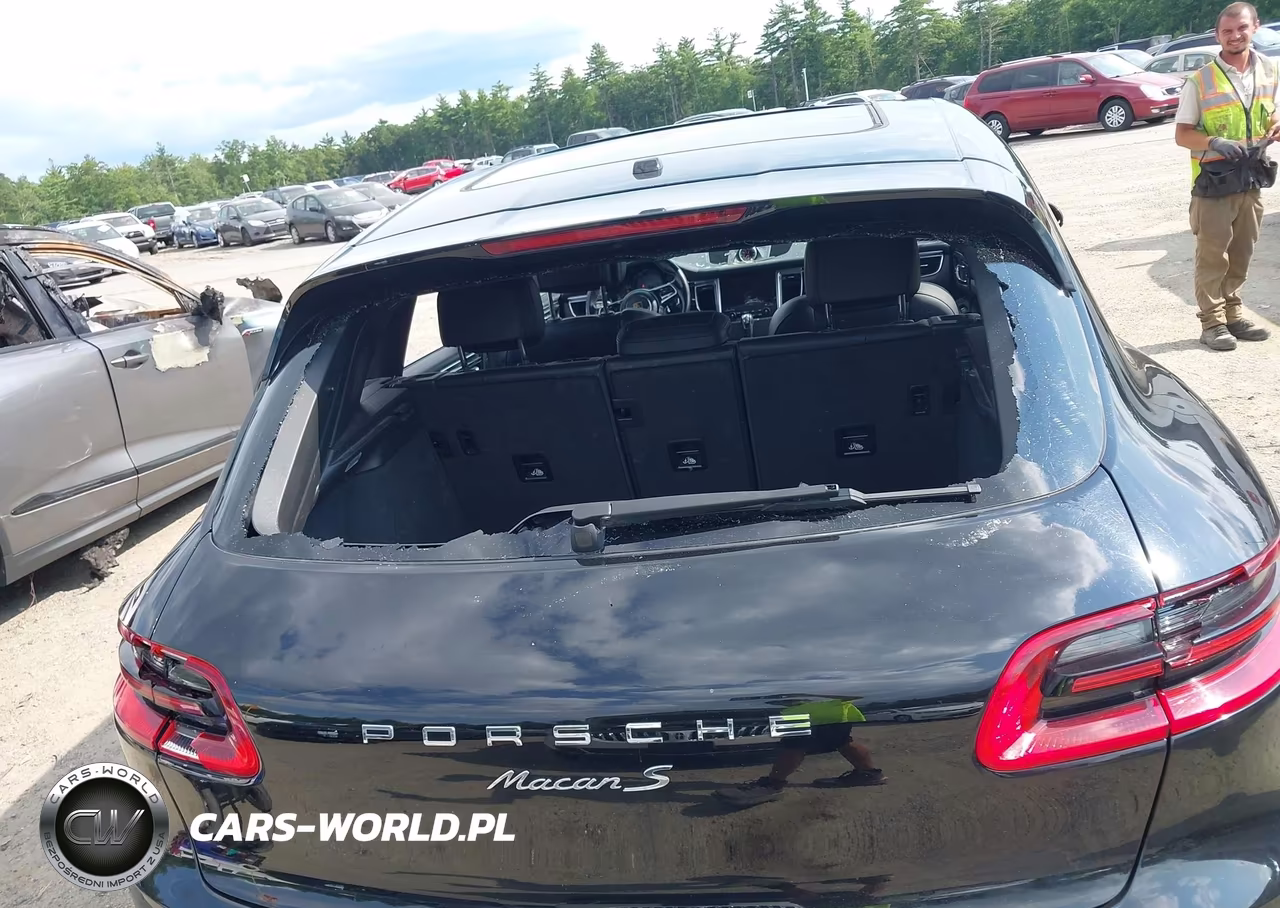 2017 Porsche Macan S VIN:WP1AB2A58HLB10386 - 21