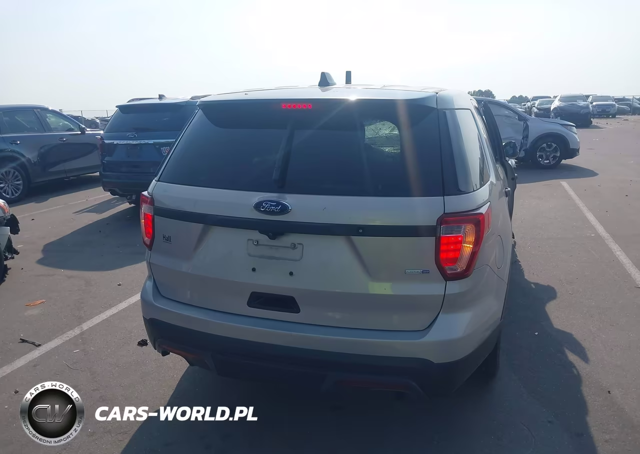 2016 Ford Utility Police Interceptor VIN:1FM5K8AR8GGC26036 - 17
