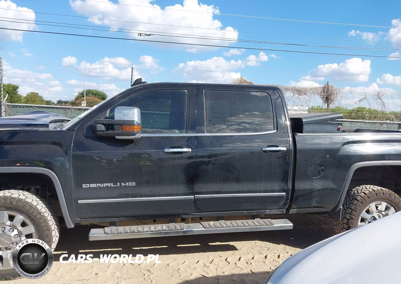 2018 GMC Sierra 2500Hd Denali VIN:1GT12UEY1JF151416 - 14
