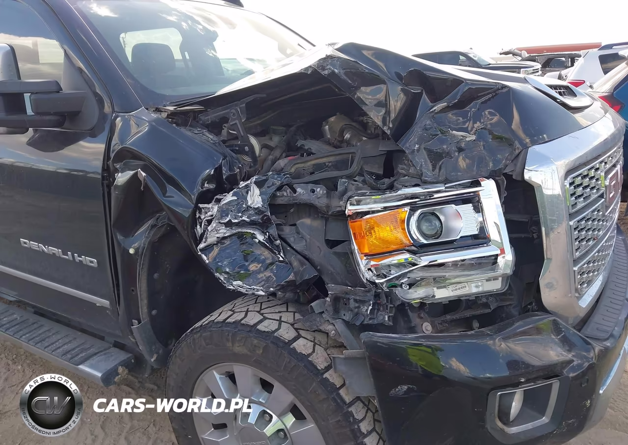 2018 GMC Sierra 2500Hd Denali VIN:1GT12UEY1JF151416 - 6