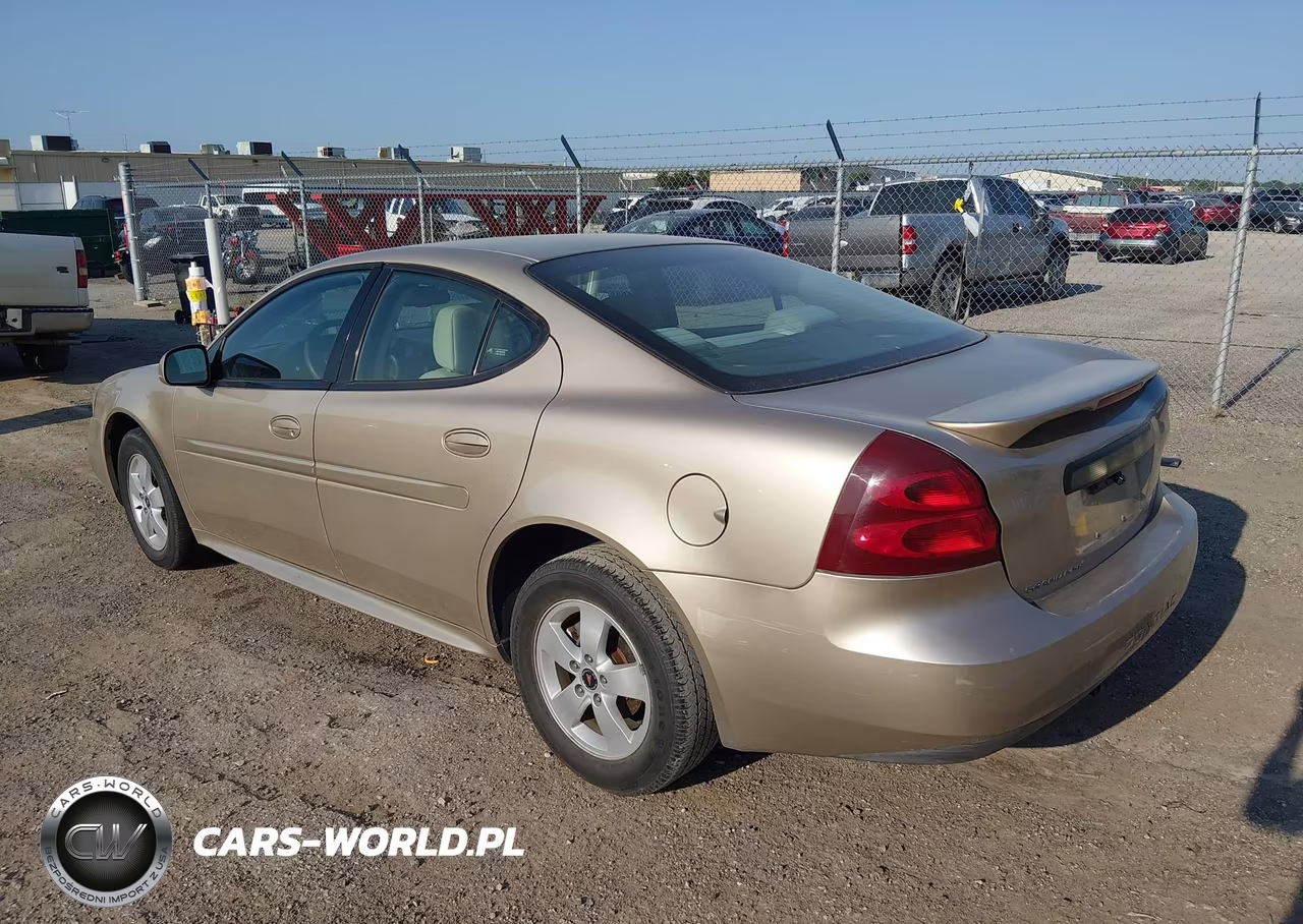 2005 Pontiac Grand Prix VIN:2G2WP522X51263775 - 3