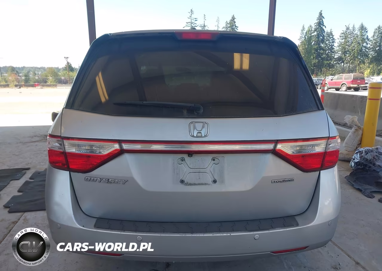 2013 Honda Odyssey Touring-Touring Elite VIN:5FNRL5H95DB022615 - 17