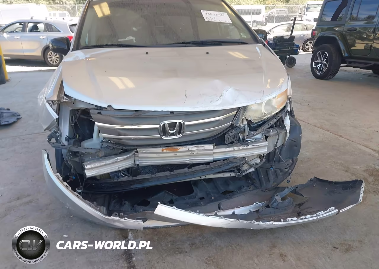2013 Honda Odyssey Touring-Touring Elite VIN:5FNRL5H95DB022615 - 6