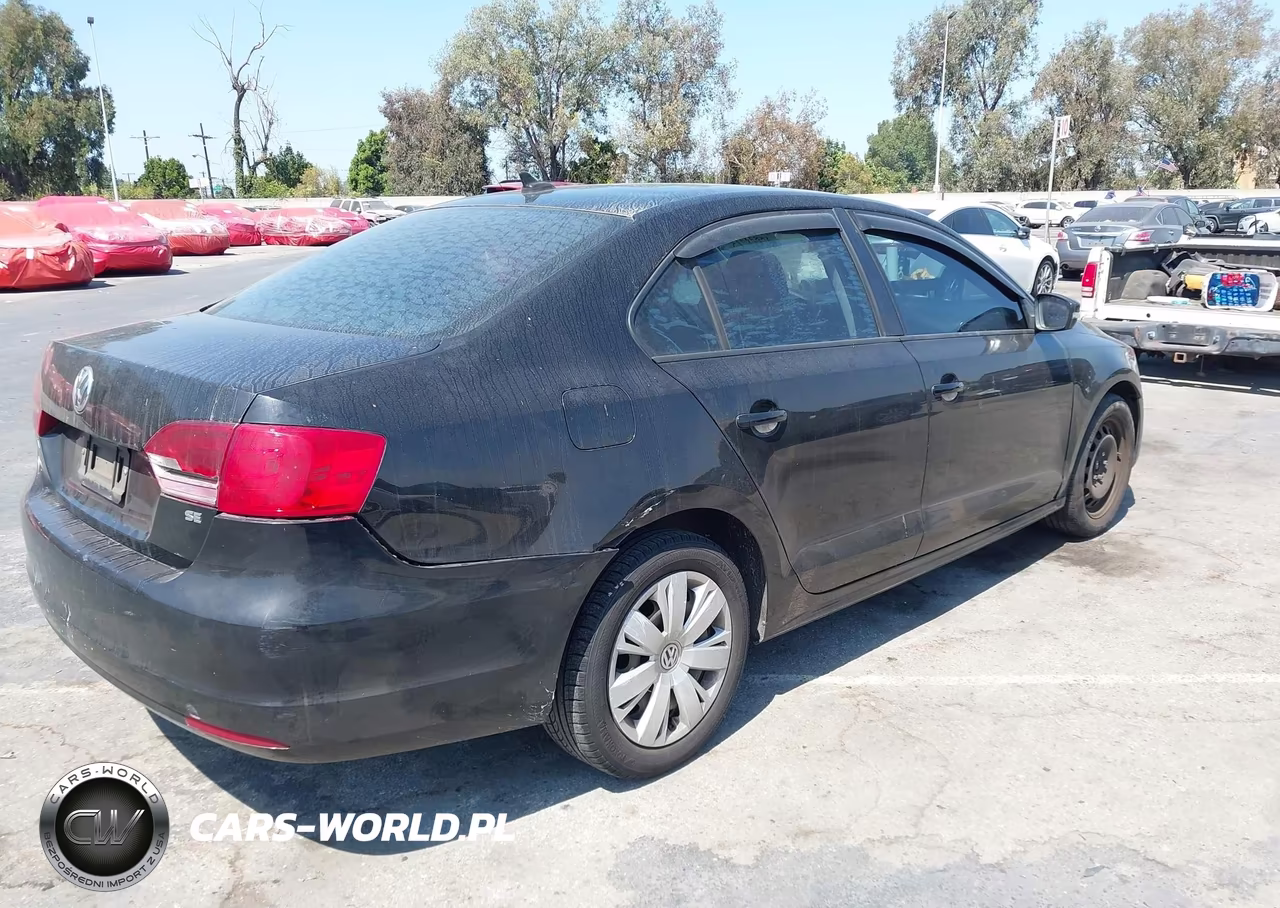 2014 Volkswagen Jetta 1.8T Se VIN:3VWD17AJ8EM422548 - 4