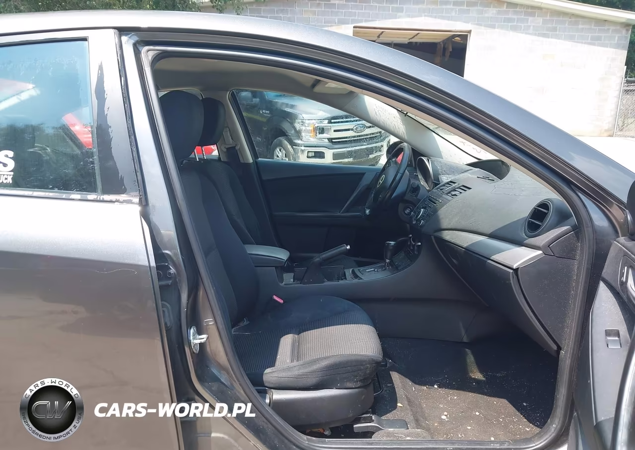 2012 Mazda Mazda3 I Touring VIN:JM1BL1V77C1618684 - 5