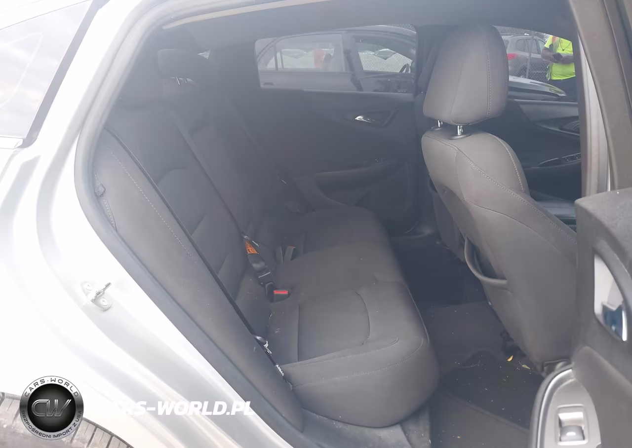 2018 Chevrolet Malibu Lt VIN:1G1ZD5ST9JF129409 - 8