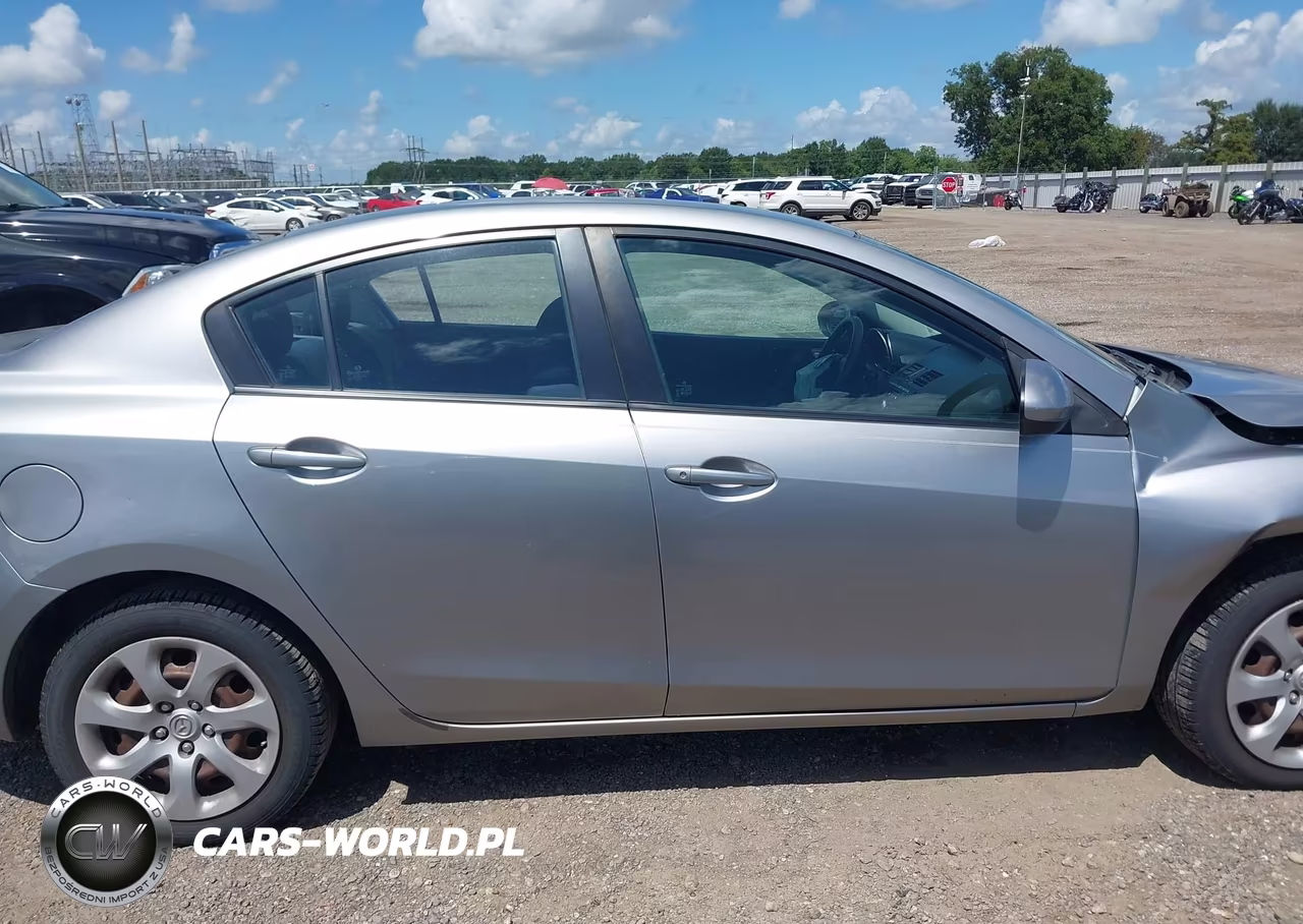 2010 Mazda Mazda3 I Sport VIN:JM1BL1SF0A1348934 - 14