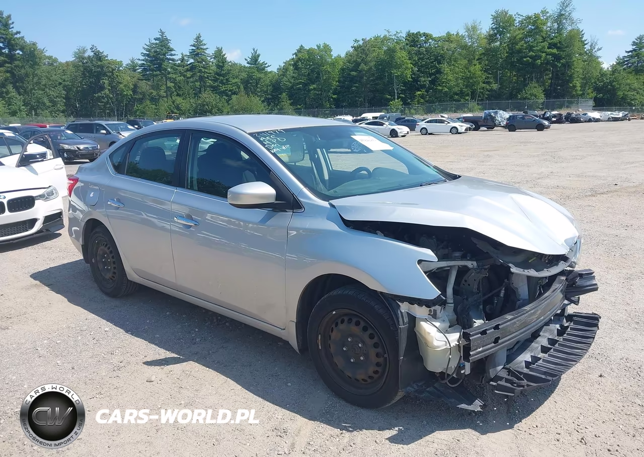2016 Nissan Sentra S – zdjęcie 1 z 12
