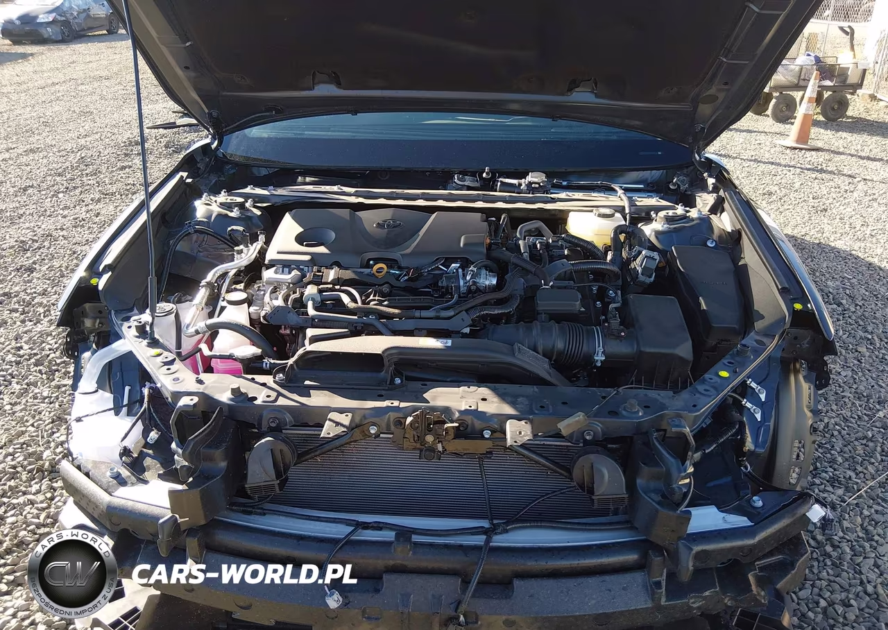 2025 Toyota Camry Se VIN:4T1DBADKXSU538452 - 10