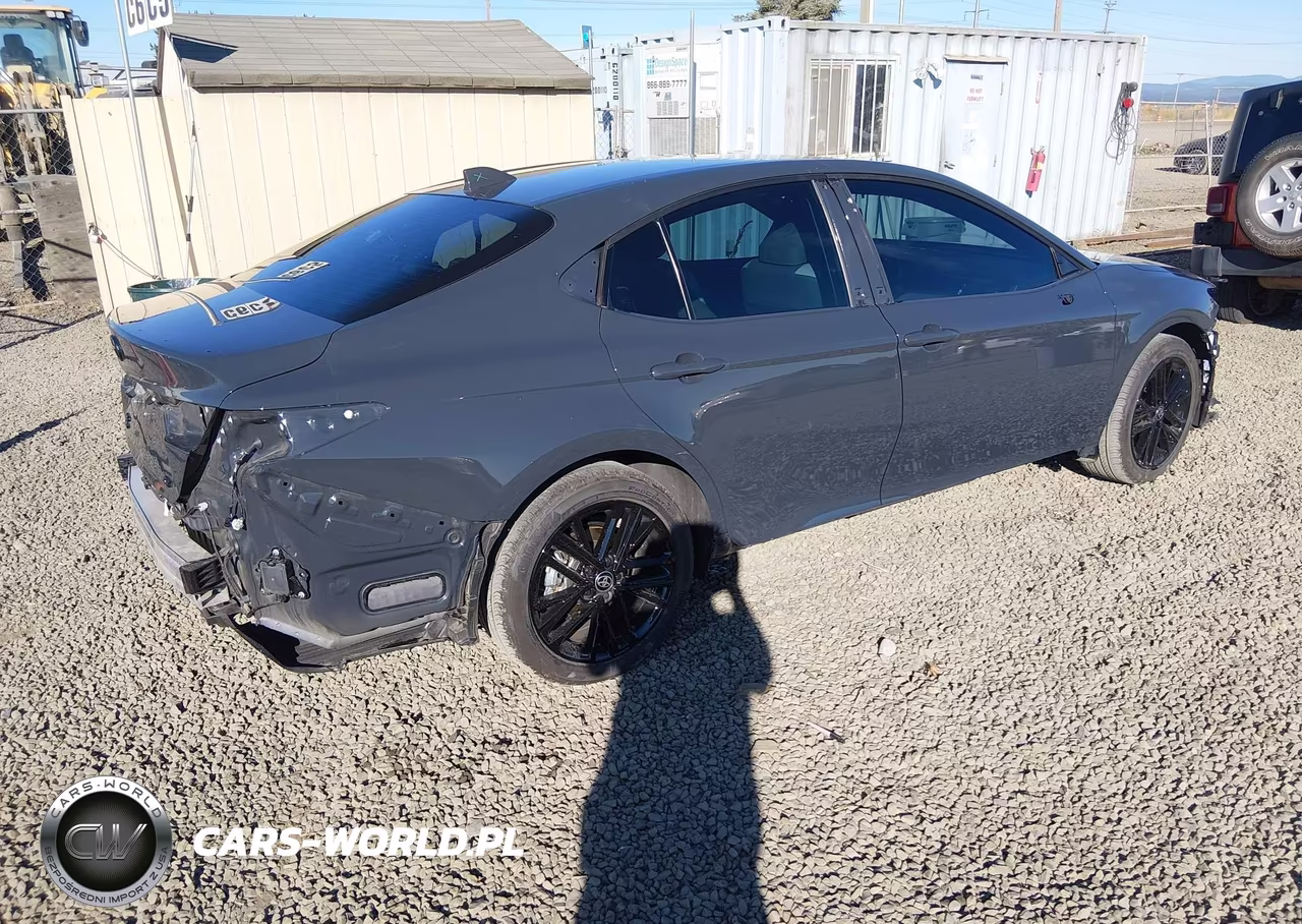 2025 Toyota Camry Se VIN:4T1DBADKXSU538452 - 4